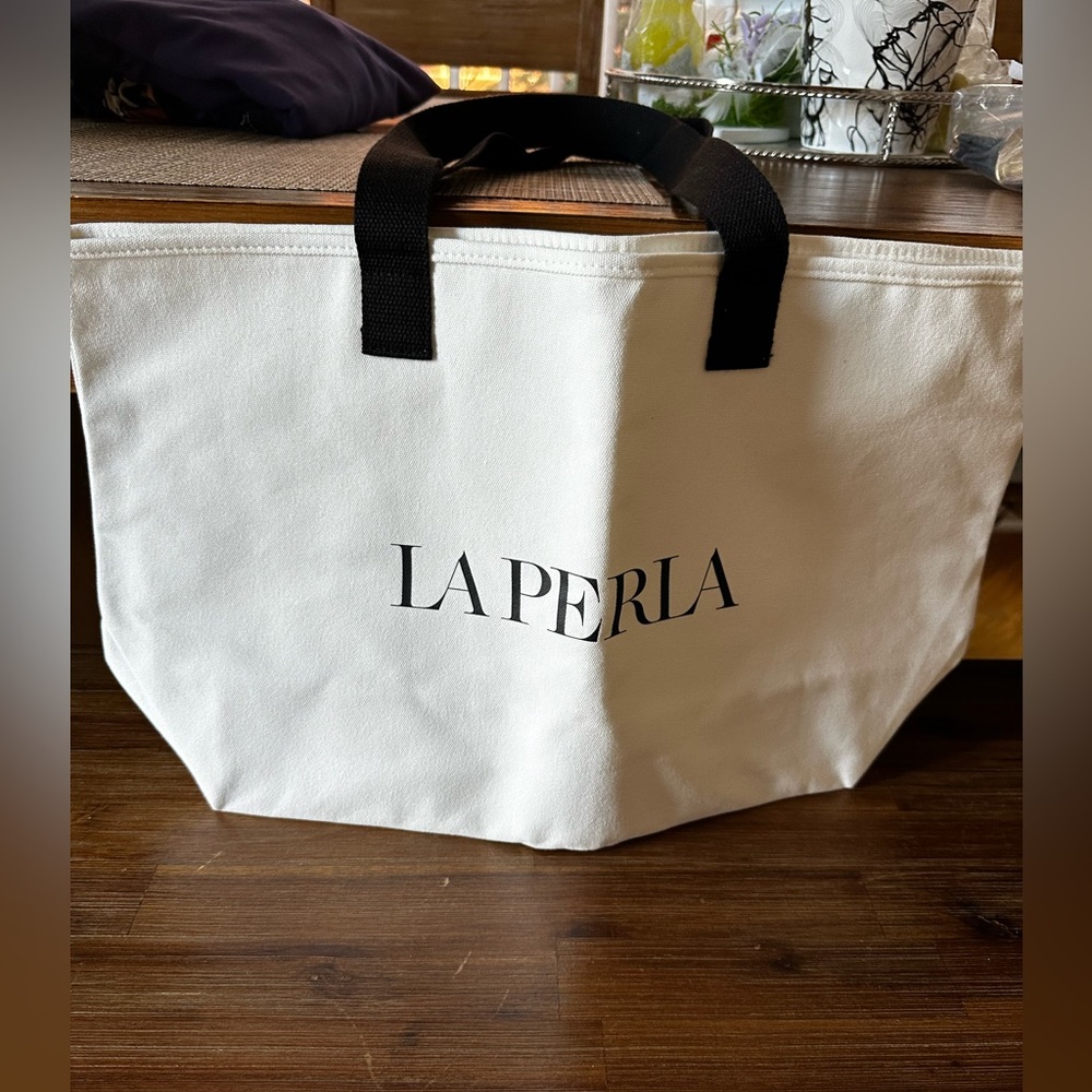 La Perla Exclusive White Canvas/Cloth Fabric Shopping Bag Travel Tote